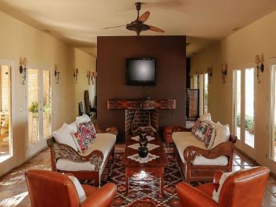 Los Cabos Luxury Vacation Villa 6 Bedrooms with Pool & Spa