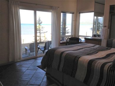 7 Bedroom South Lake Tahoe Vacation Home Plus Guests House