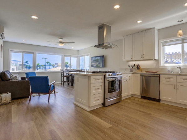 Mission Beach Vacation Home Plus Guest House Sleeps 5