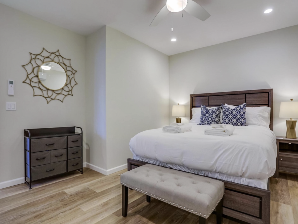 Mission Beach Vacation Home Plus Guest House Sleeps 5