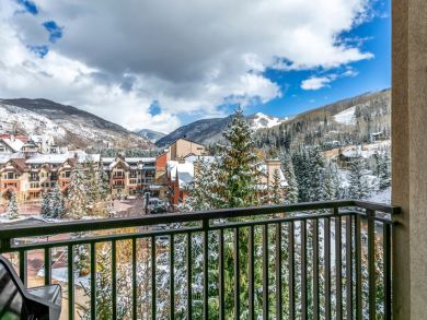 Vail Luxury Three Bedroom Vacation Condo Walk to Lift