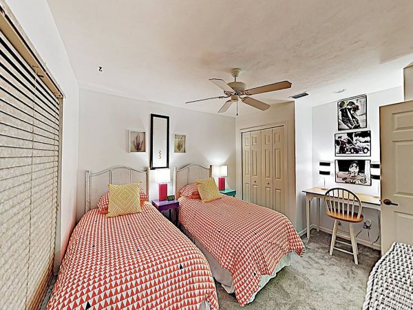 Contemporary 4 Bedroom Home Private Pool in Marco Island