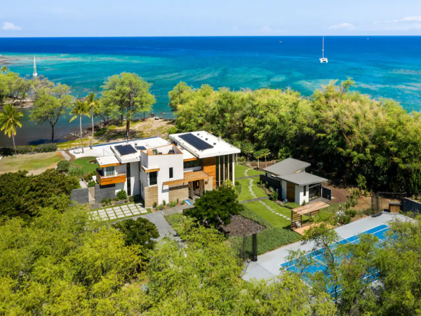 Spectacular Waimea Vacation Home with Tennis Court