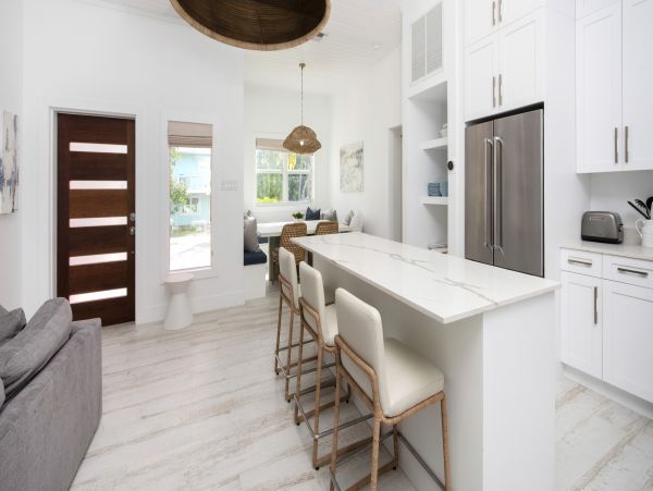 Cayman Islands Home 941867