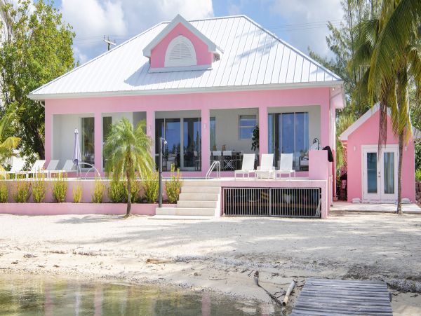 Cayman Islands Home 941867