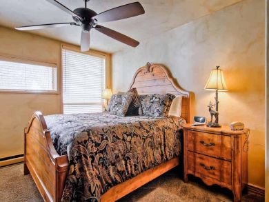 Vail Luxury Vacation Rental Condo Two Bedrooms Walk to Lifts Vail Luxury Vacation Rental Condo Two Bedrooms Walk to Lifts