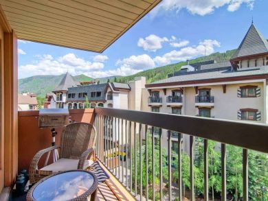 Vail Luxury Vacation Rental Condo Two Bedrooms Walk to Lifts Vail Luxury Vacation Rental Condo Two Bedrooms Walk to Lifts