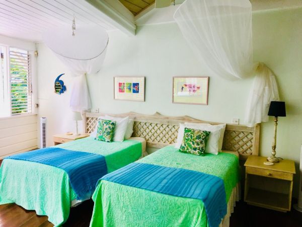 Gorgeous 3 Bedroom Vacation Villa in St. Lucia Sleeps 6