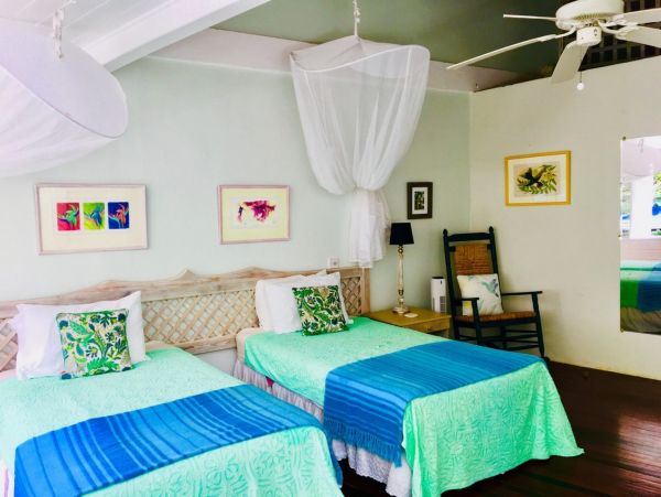 Gorgeous 3 Bedroom Vacation Villa in St. Lucia Sleeps 6