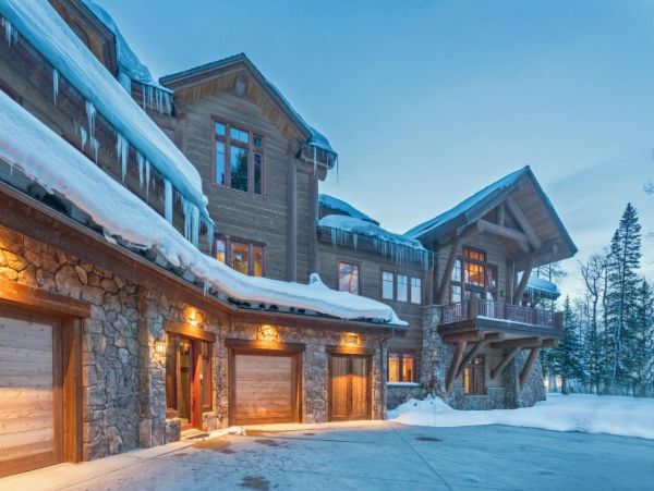 Walk to Trail Luxury 7 Bedroom Home in Mountain Village