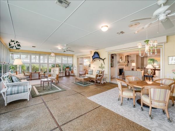 Boca Grande Beautiful Vacation Rental Short Walk to Beach