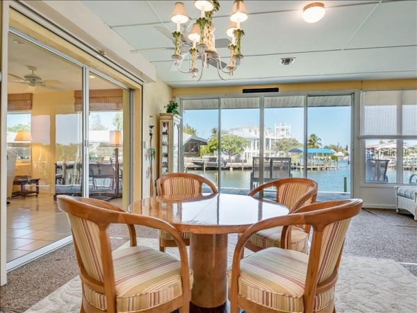 Boca Grande Beautiful Vacation Rental Short Walk to Beach