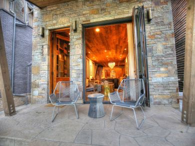 Stunning Telluride Aspen Vacation Home With Detached Garage.