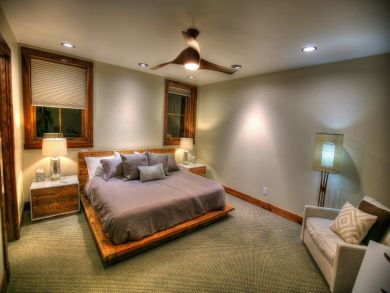 Stunning Telluride Aspen Vacation Home With Detached Garage.