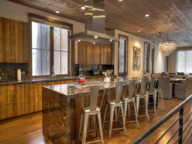 Stunning Telluride Aspen Vacation Home With Detached Garage.
