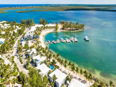Cayman Island Vacation Home Sleeps 2 Guests Ocean Views