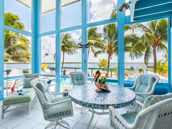 Grand Cayman Vacation Home Sleeps 4 Guests Ocean Views