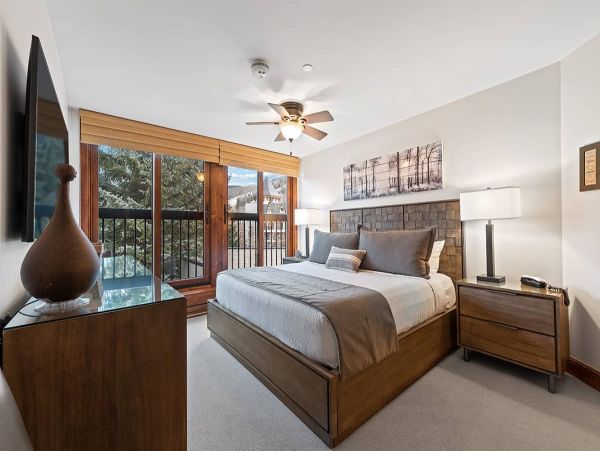 Vail Mountain View Three Bedroom Vacation Condo Sleeps 6