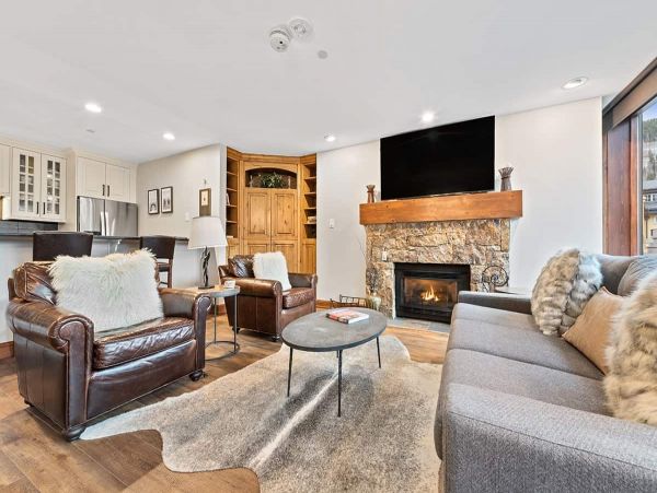 Vail Mountain View Three Bedroom Vacation Condo Sleeps 6