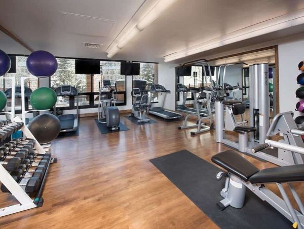 Vail Mountain View Three Bedroom Vacation Condo Sleeps 6