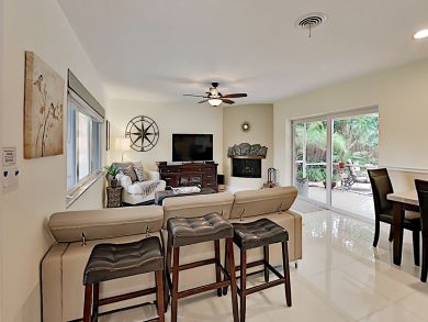 Fort Lauderdale Vacation Home with Pool & Spa Walk to Beach