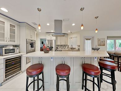 Fort Lauderdale Vacation Home with Pool & Spa Walk to Beach
