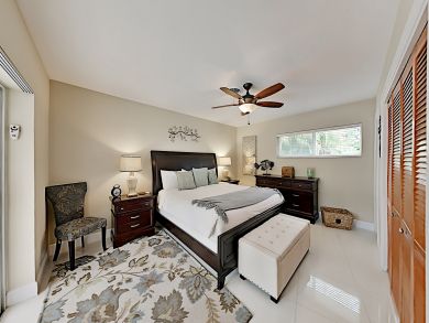 Fort Lauderdale Vacation Home with Pool & Spa Walk to Beach