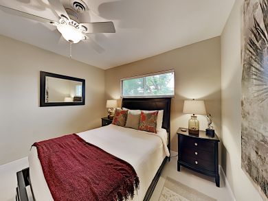 Fort Lauderdale Vacation Home with Pool & Spa Walk to Beach