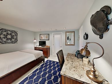 Fort Lauderdale Vacation Home with Pool & Spa Walk to Beach