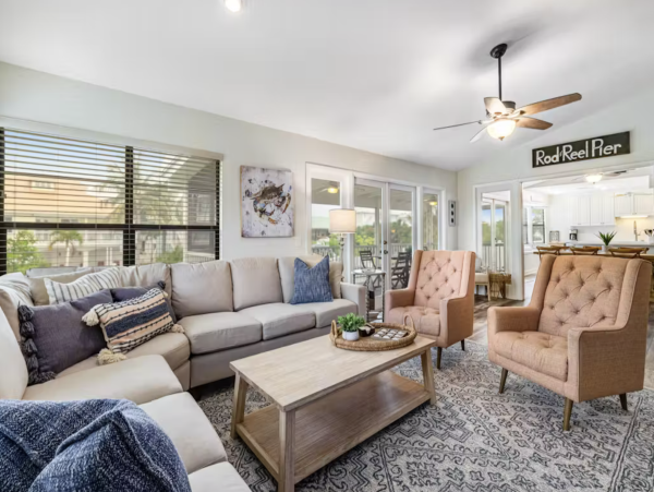 Stunning 4 Bedroom Home on the Canal with Pool and Dock