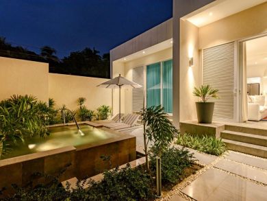 Amazing Villa Within a Few Steps From the Beach