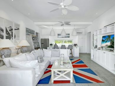Amazing Villa Within a Few Steps From the Beach