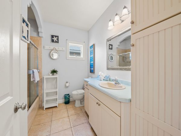 Magnificent Holmes Beach Three Bedroom Pool Home