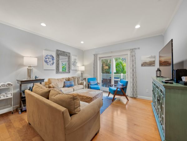 Magnificent Holmes Beach Three Bedroom Pool Home