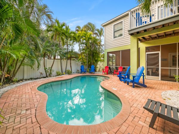 Magnificent Holmes Beach Three Bedroom Pool Home