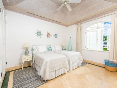 Barbados Condo 942382