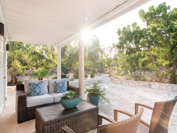 Oceanfront Two Bedroom Cottage Right on Beach Great Views