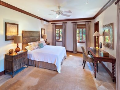 Barbados Home 942397