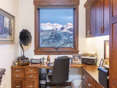 Telluride Vacation Home Sleeps 16 Guests Shuttle to Lifts