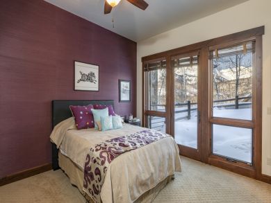 Telluride Vacation Home Sleeps 16 Guests Shuttle to Lifts