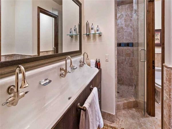 Beaver Creek Vacation Home Sleeps Twelve Guests Great Views
