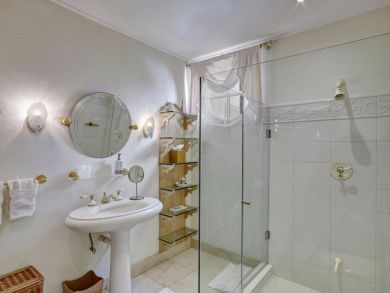 Barbados Home 942431