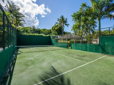 Barbados Home 942432