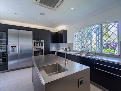 Barbados Home 942434