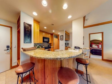 Stunning Beaver Creek Vacation Home Sleeps 8 Walk to Lifts Stunning Beaver Creek Vacation Home Sleeps 8 Walk to Lifts