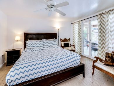 Palm Springs Deluxe Six Bedroom Vacation Pool Villa