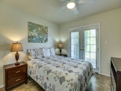 Seven Bedrooms Vacation Pool Home in Palm Springs