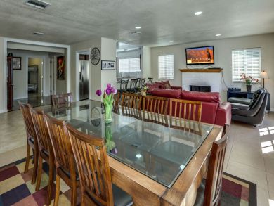 Seven Bedrooms Vacation Pool Home in Palm Springs
