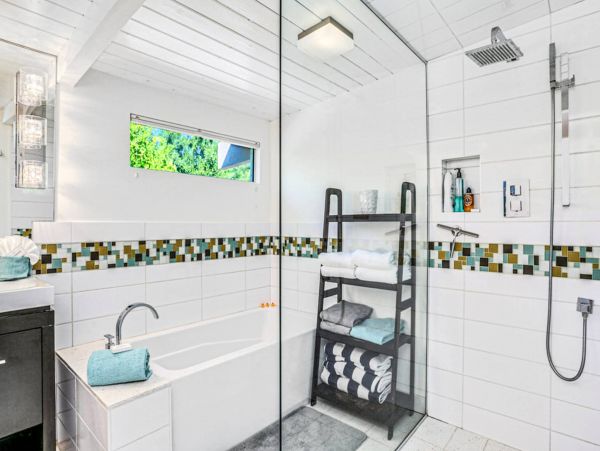 Palm Springs Luxury Vacation Pool Home Four Bedrooms