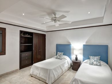 Barbados Home 942530